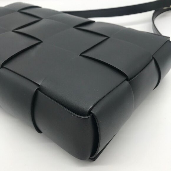 Valentina Fiore Woven Black Leather Messenger Crossbody Bag - Picture 7 of 13